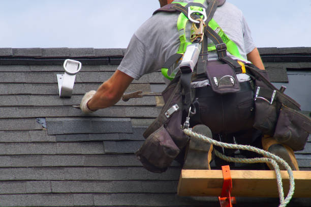 Best Tile Roofing Contractor  in Menard, TX